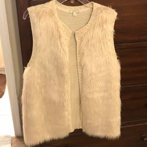 Women’s faux fur vest .